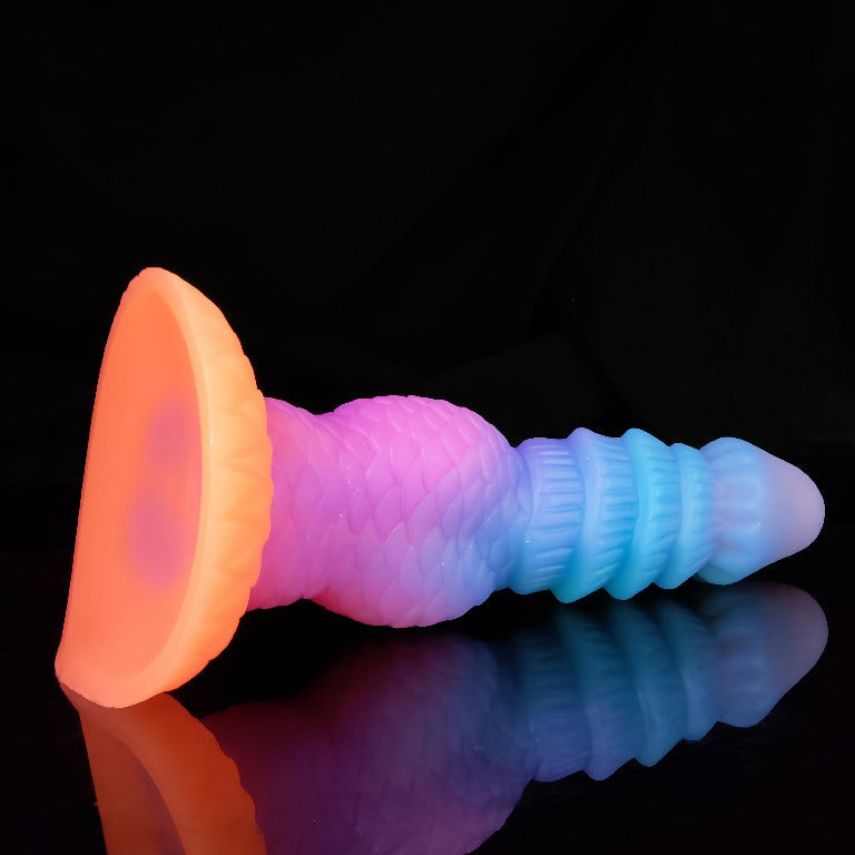 MONSTER DILDO ANAL 8 INCH GLOW IN THE DARK